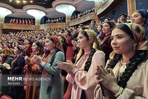 استقبال ترکمن‌ها از هفته فرهنگی ایران