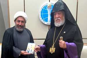 «گفت‌وگوی ادیان راهی برای صلح و تفاهم از دریچه دیپلماسی دینی است»- ایمانی‌پور