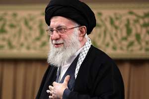 مانیل میزبان مراسم بزرگداشت چهلمین روز شهادت رهبر انقلاب بود