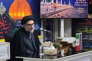 قرآن عظمت اخلاق پیامبر را می‌ستاید