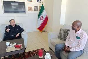 سوابق روزنامه‌نگاری‌ام را خرج واقعیت‌ ایران می‌کنم
