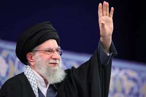 خورشیدی که غروب نکرد