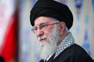 شأن سرایش «ماه من رفت»، شهادت امام خامنه‌ای بود