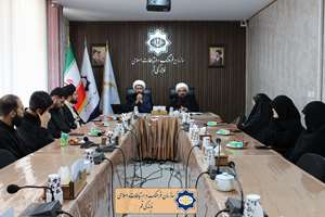 نشست هم‌اندیشی نخبگان برای تدوین نقشه عملیاتی کنشگری دینی برگزار شد.
