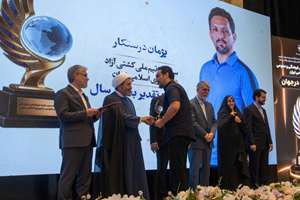 ستایش دستگاه دیپلماسی از «درستکار»؛ وقتی تشک کشتی به میدان روایت ایران تبدیل می‌شود