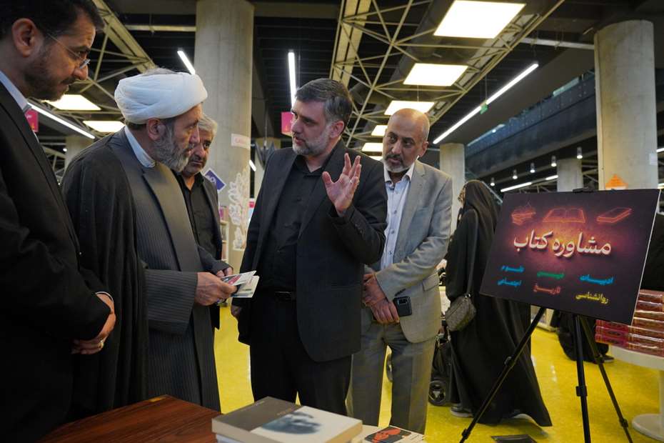 ایمانی‌پور: تولیدات دانشی پس از انقلاب شایسته عرضه جهانی است